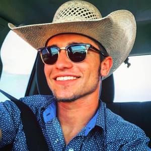 Meet your Posher, Travis